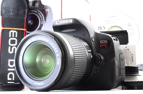 Fotocamera reflex digitale - *,