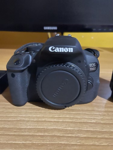 Canon eos 700d 55mm is - canon,