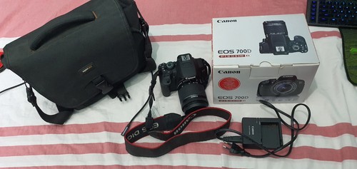Canon eos 700d - con, ef-s